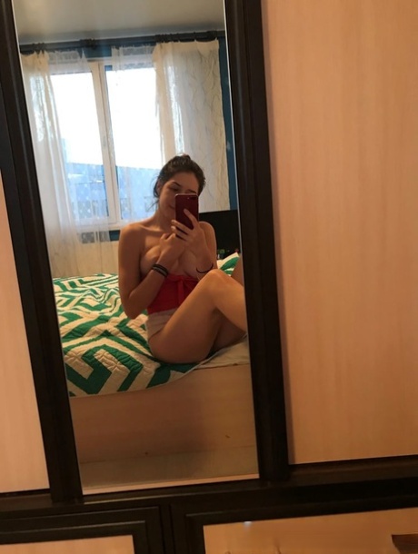 セクシーなアジア人 無料裸 写真