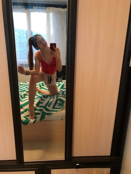 バイセクシャルMMF エロチック 写真