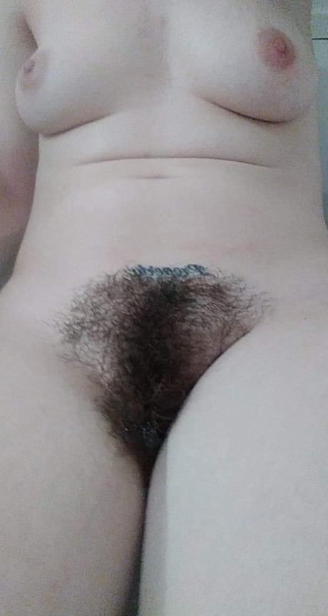 wet hairy pussy art nude pics