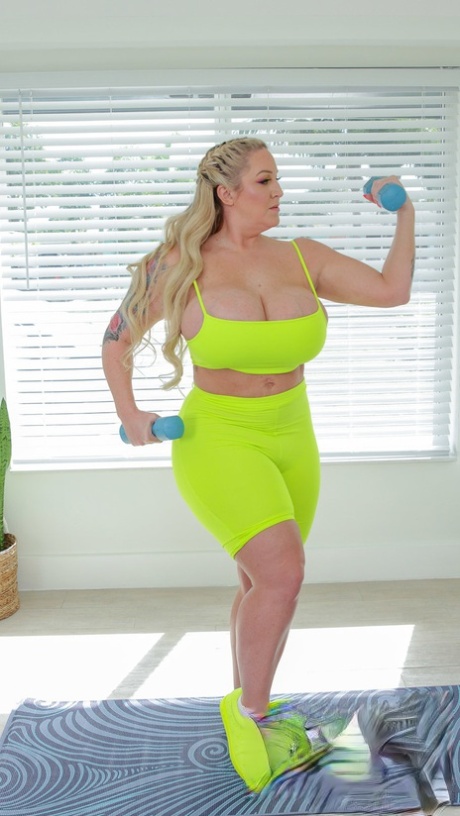 fitness blondýnka exkluzivní sex sbírka