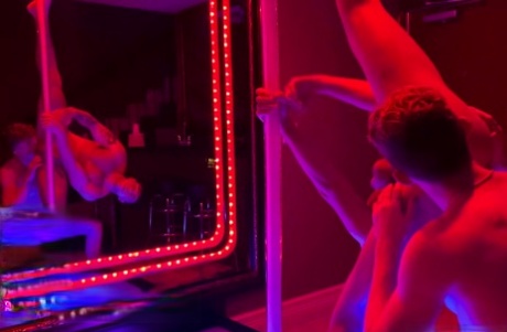 poprvé gay dokonalé horké obrázky