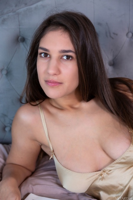 Raven Swallowz pornstar free picture