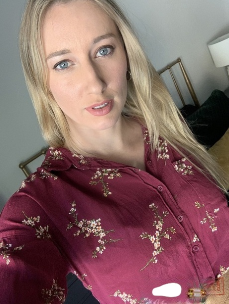 selfie MILF-a xxx nagość zdjęcia