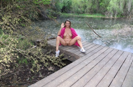kurvede små bryster sexet fotos