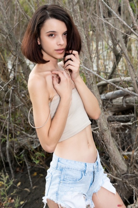teen nudist hot sex photo