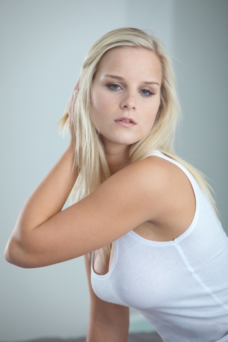 modèle baise chaud sympa image