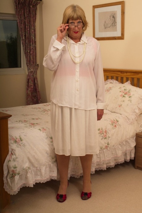 britisk bestemor xxx beste foto