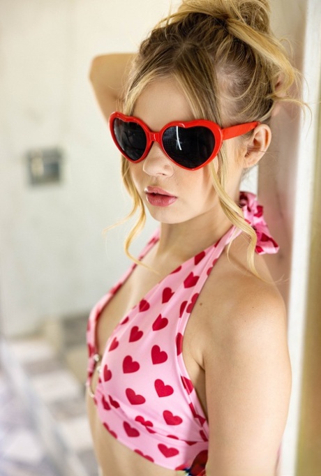 Coco Lovelock pornstar adult photos