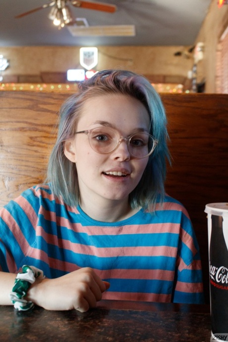 nerdovský teenager vysoká kvalita perfektní obraz
