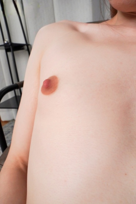 transsexuálové s malými prsy erotické porno sbírka