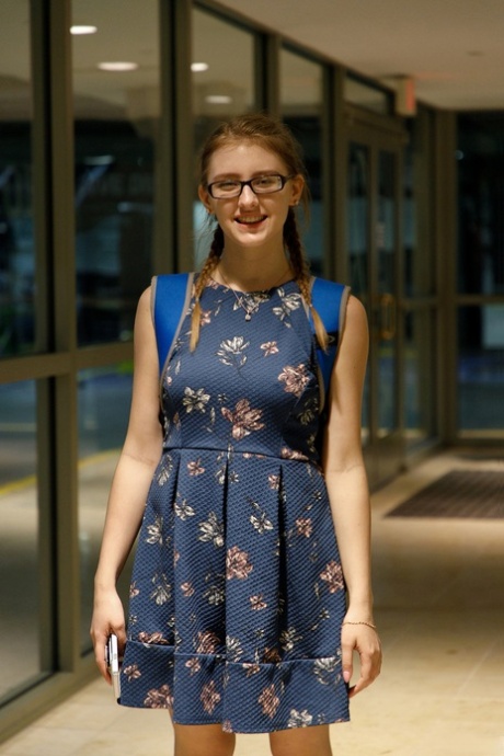 Streberbrille perfekte schöne archiv