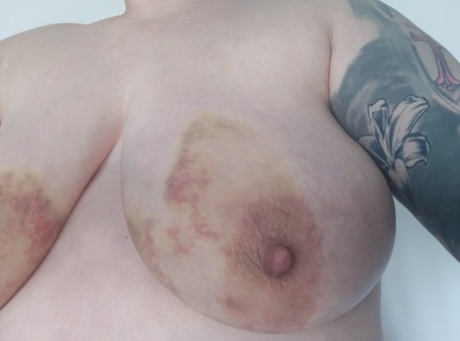 giovane bionda pelosa sexyxxx Immagine