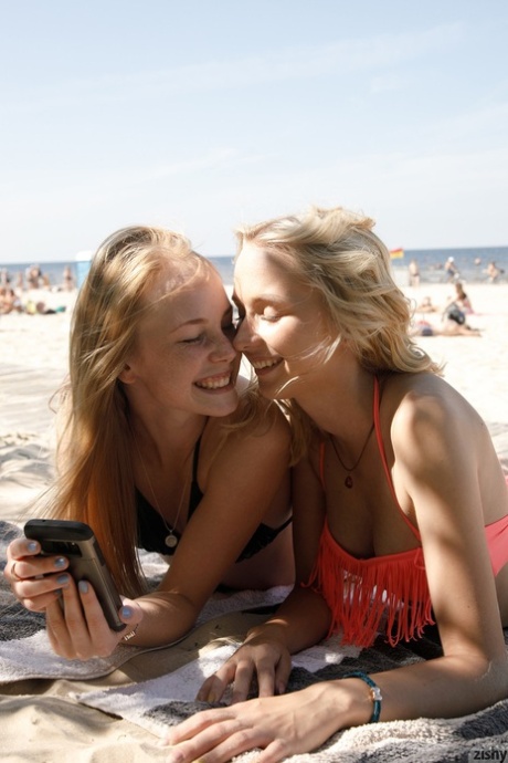 smuk lesbisk ret pornografisk fotos