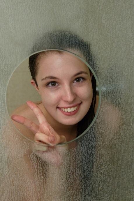 španělský teenager umělecká pornografie fotky