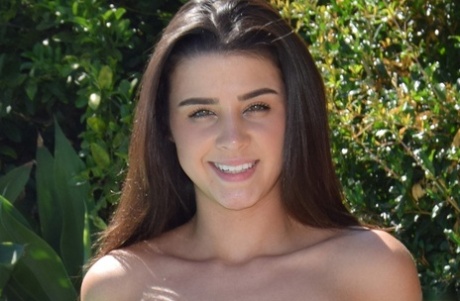 Kylie Rocket hd pornstar picture