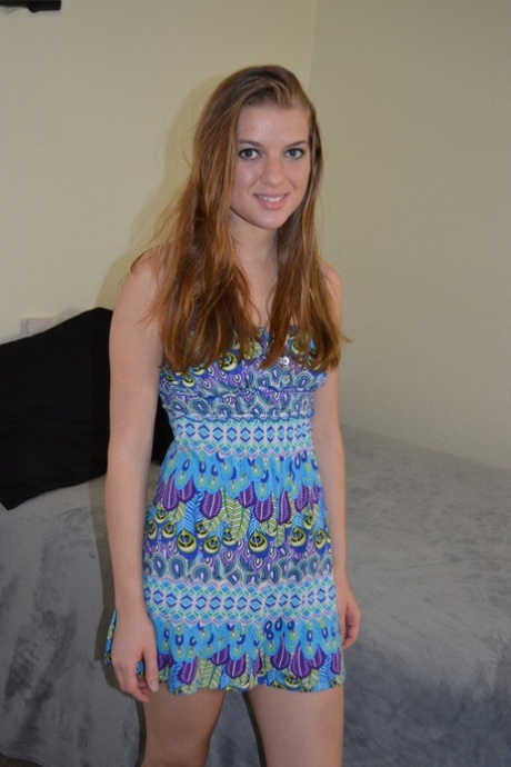 rothaariges Baby freie exklusive bilder
