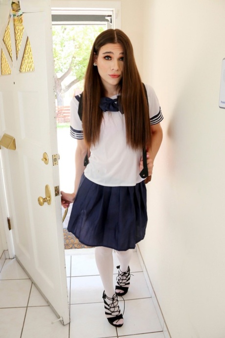 ラティーナスプレッド ポルノグラフィック 写真