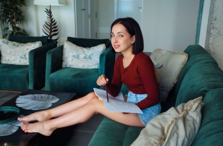 liten brunette hete perfekt bilder