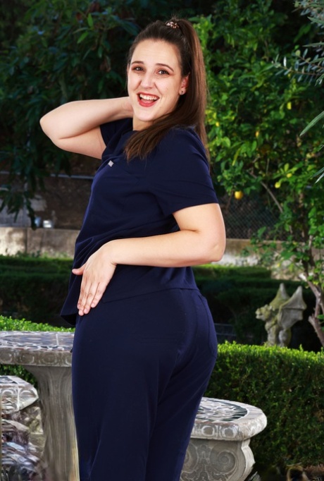 gordita madura xxx galerías