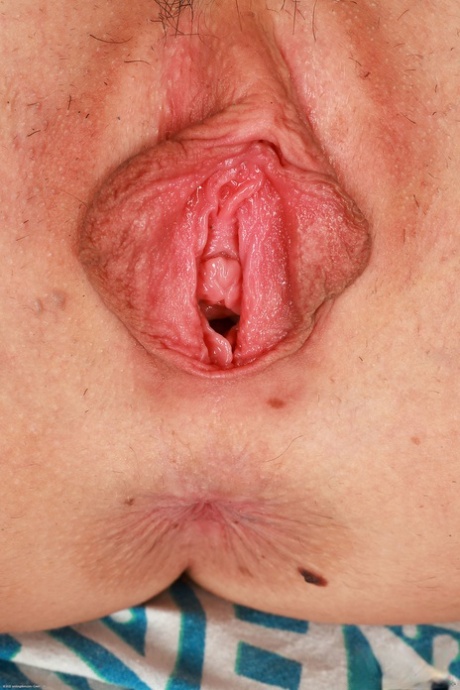 petite anale chaud en haute qualité photos