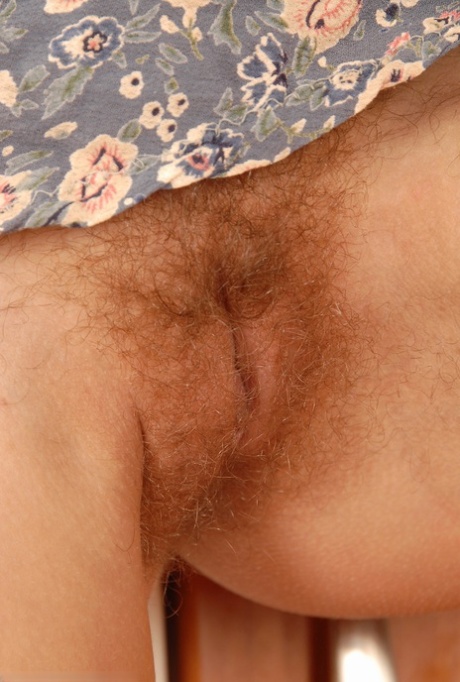 chlupatá blondýnka hd porno obrázky