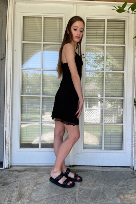 amateur petite free sex pics