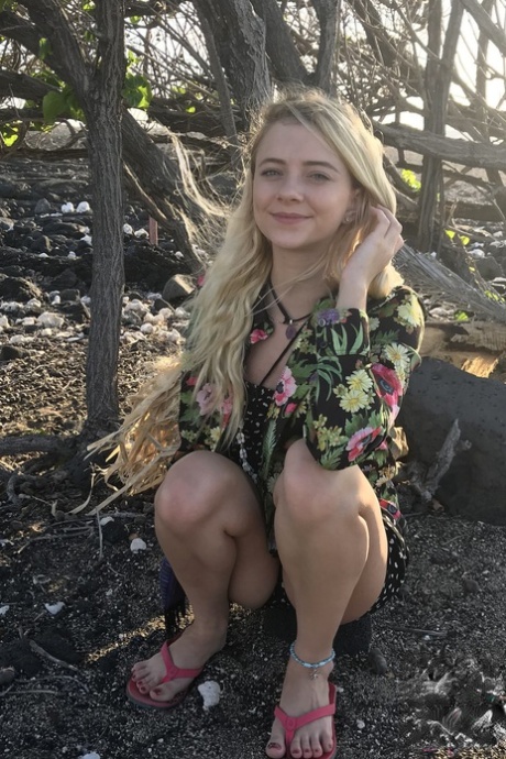 teen girlfriend hot sex img