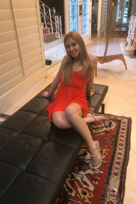 Nikki Peach actress pictures