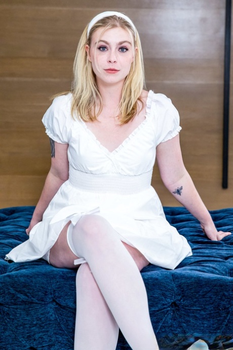 ドイツのティーン セクシーヌード 写真