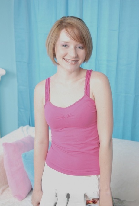 毛深い主婦 アダルト 写真