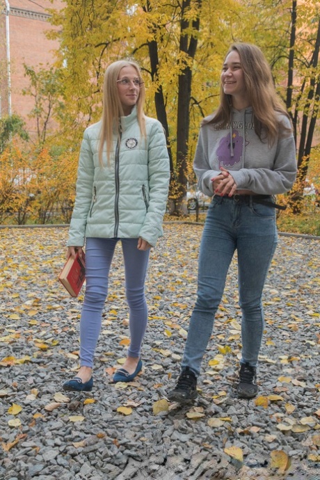 första gången lesbisk konst sex foton