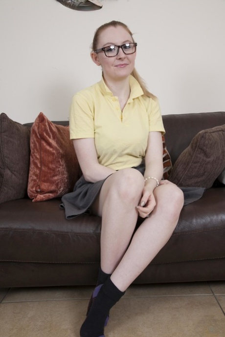 nerdy tiener naakt perfect archief