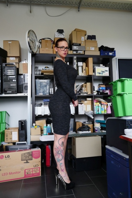 lubben nerd sex gratis gallerier