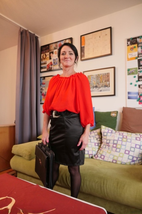 moden kvindelig anal kunst hd galleri