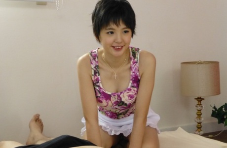 pelo corto japonés buen porno foto
