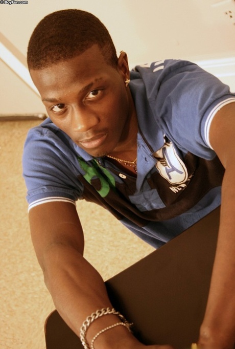 black gay sexy nudes photos