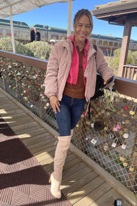 drobná blondýnka milf vysoce kvalitní porno obraz