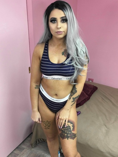 Mia Kay pornstar perfect galleries