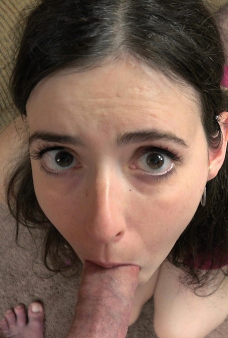 amateur housewife porno images