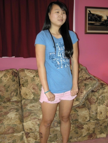 adolescente chino desnudo exclusivo galerías