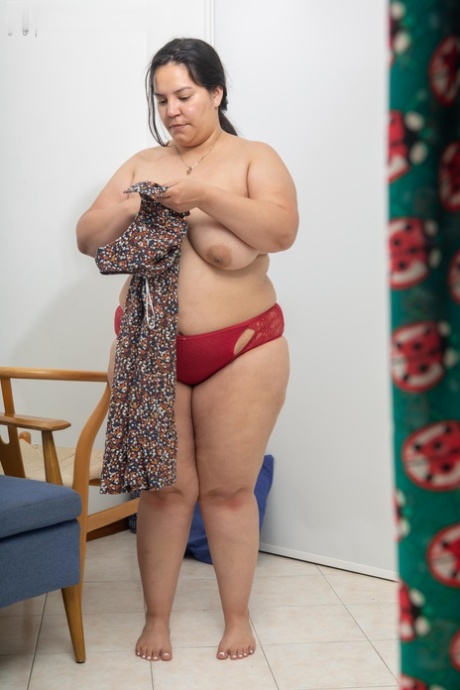 bbw mature hot naked photo