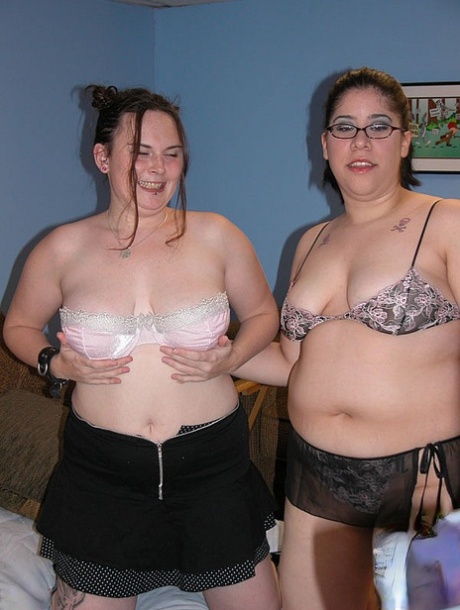bbw lesbian sexy naked gallery