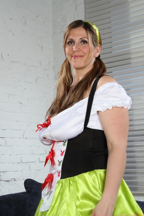 hanches larges cuisses épaisses hd xxx img
