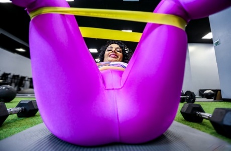 bbw yoga pants pornos image