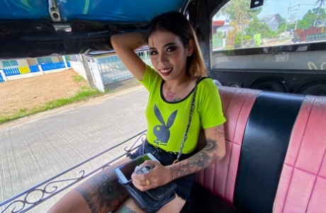 asiatische Tätowierung freie nackten foto