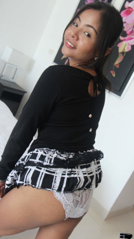 asian schoolgirl hot porn galleries