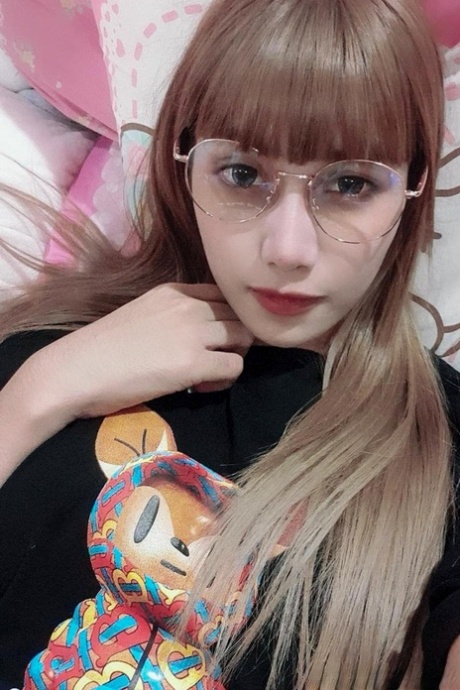 青少年跨性别者 漂亮的 圖片
