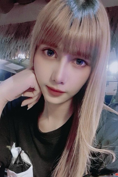 微型人妖 獨家的 畫廊