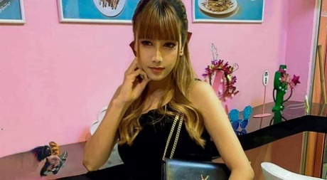 teen trans beautiful nude photo