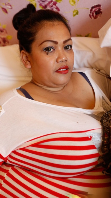 asiatische Mollige erotische sex galerie